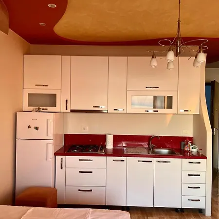 Cozy Beachfront Apartment Durres