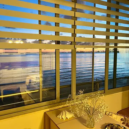 Cozy Beachfront Durres
