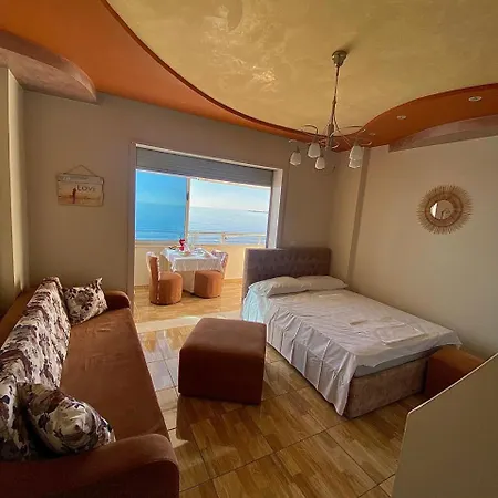 Cozy Beachfront