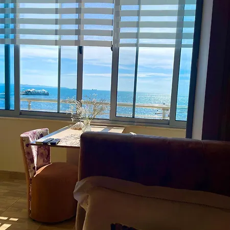 شقة Cozy Beachfront دراس
